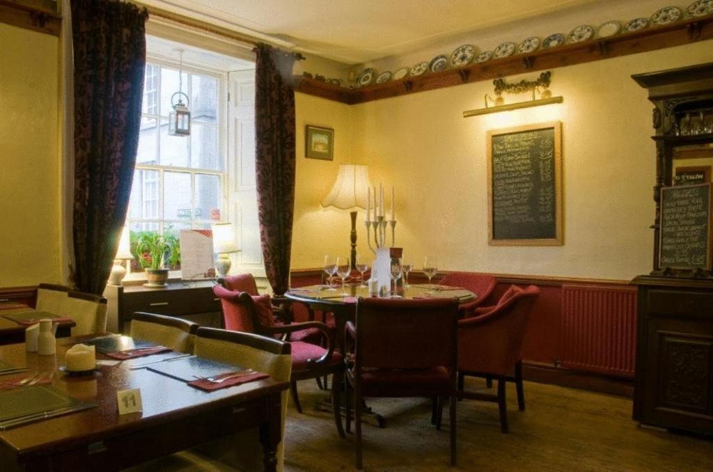 Kings Arms Hotel Holme  Bagian luar foto