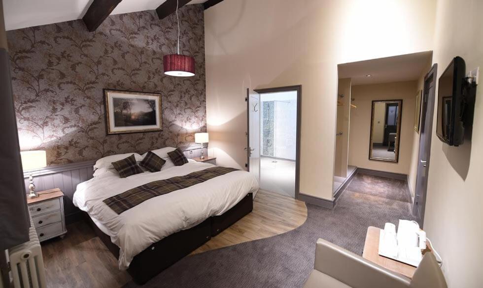 Kings Arms Hotel Holme  Bagian luar foto