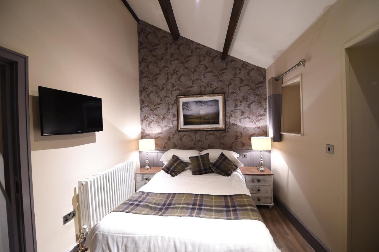 Kings Arms Hotel Holme  Bagian luar foto