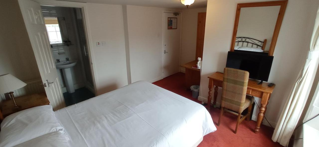 Kings Arms Hotel Holme  Bagian luar foto